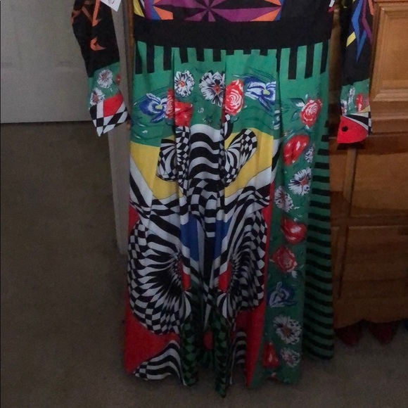 Pretty in color 👗 long silky dress - Picture 8 of 8